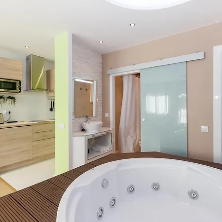 Apartament Hola Bismark *